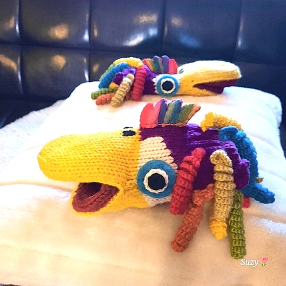 PUPPET MITS 100% Wool Knit, Nepal, Adult Size - Picture 1 of 5